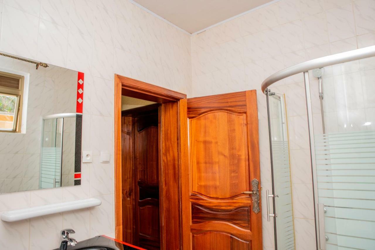 Kigali Castle Hostel Kültér fotó
