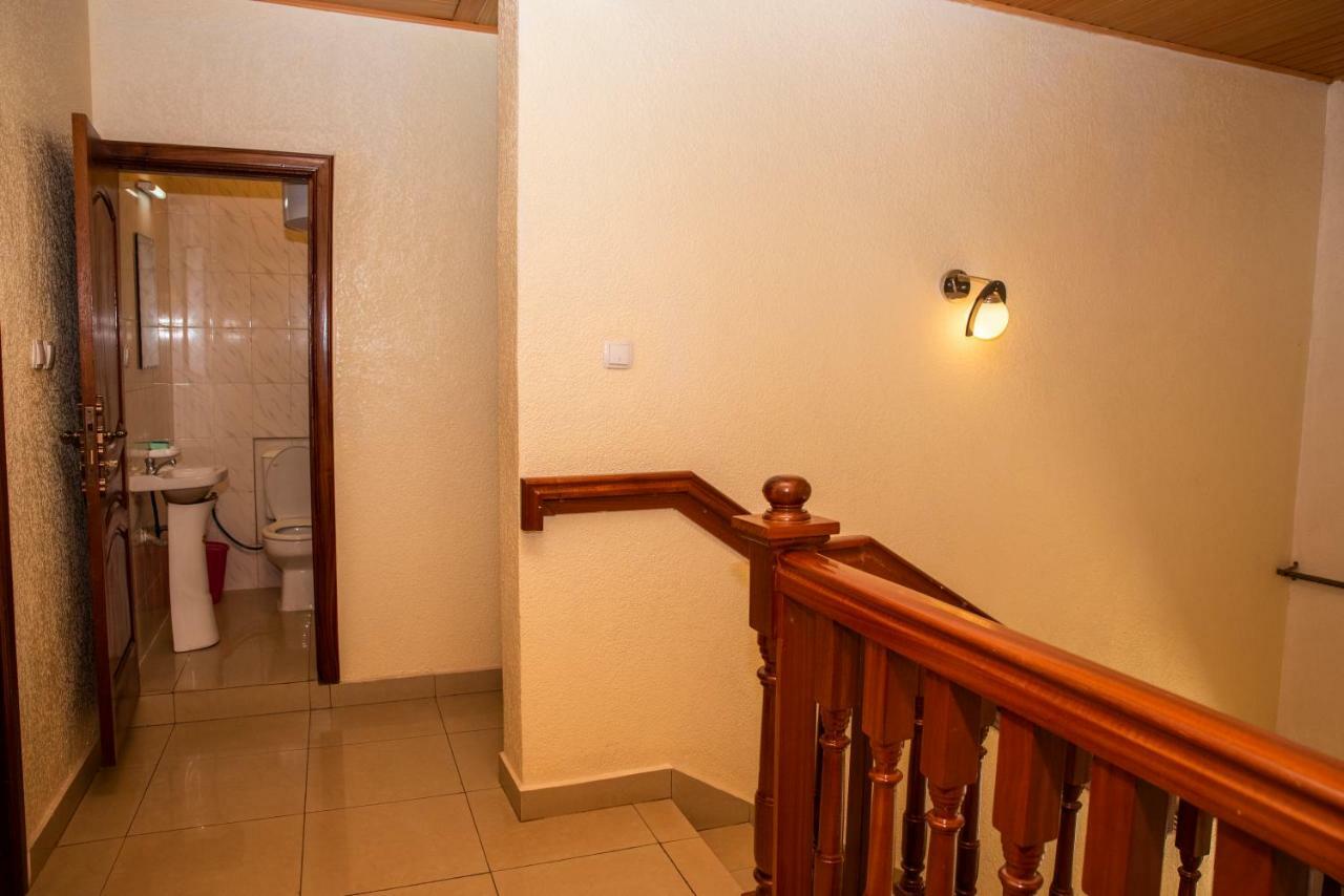 Kigali Castle Hostel Kültér fotó