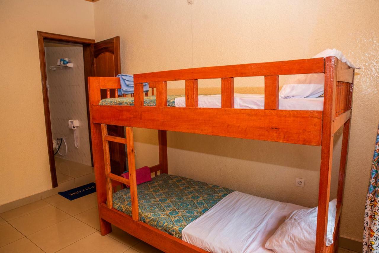 Kigali Castle Hostel Kültér fotó