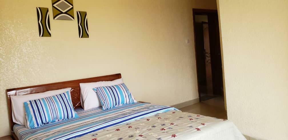 Kigali Castle Hostel Kültér fotó