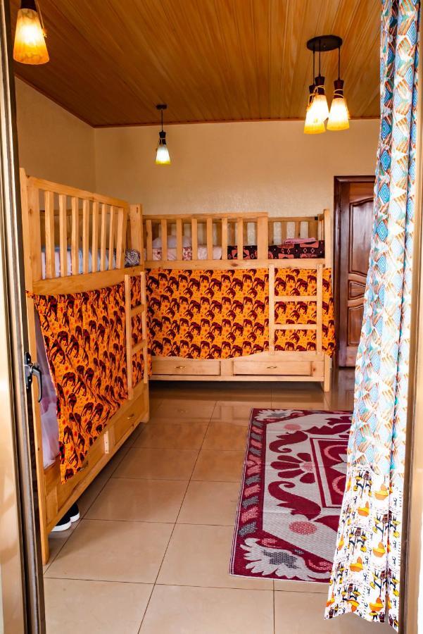 Kigali Castle Hostel Kültér fotó