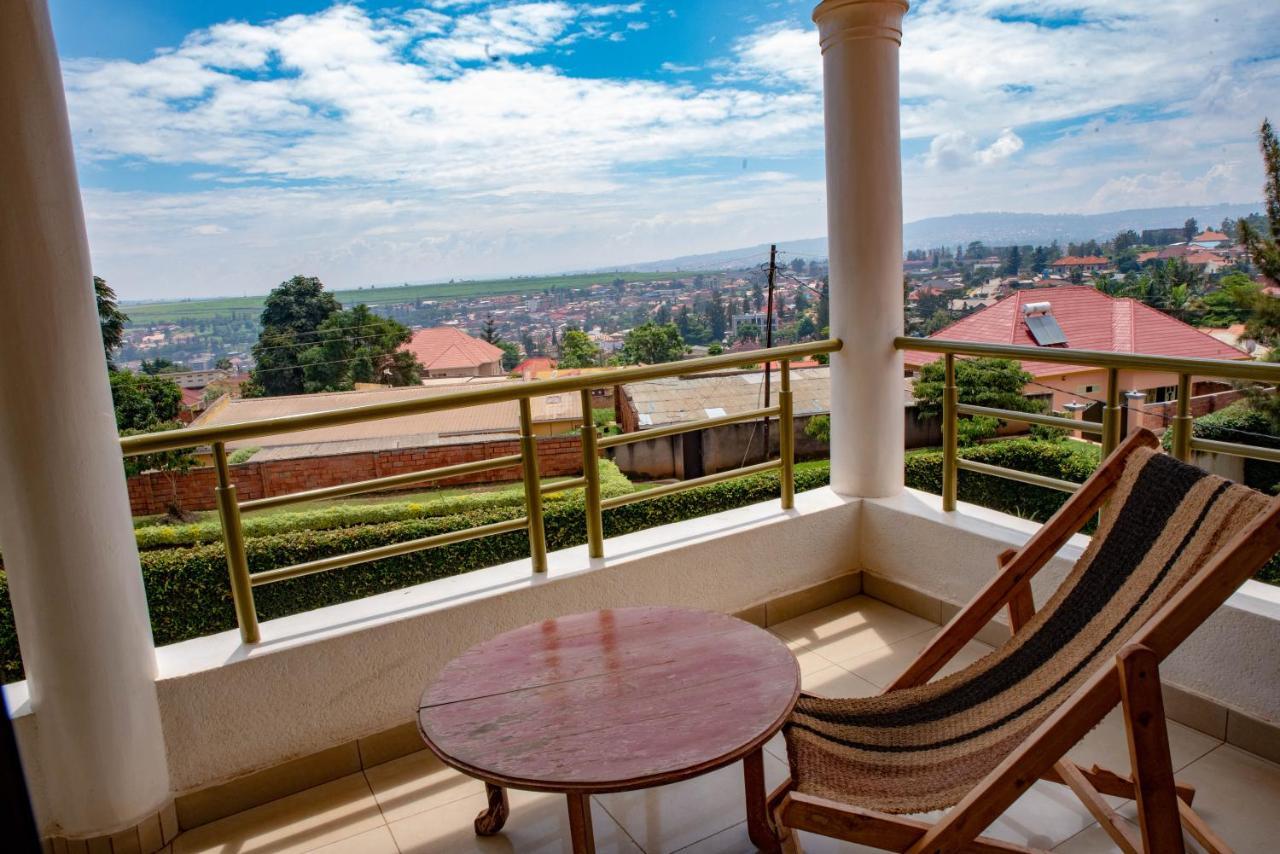 Kigali Castle Hostel Kültér fotó